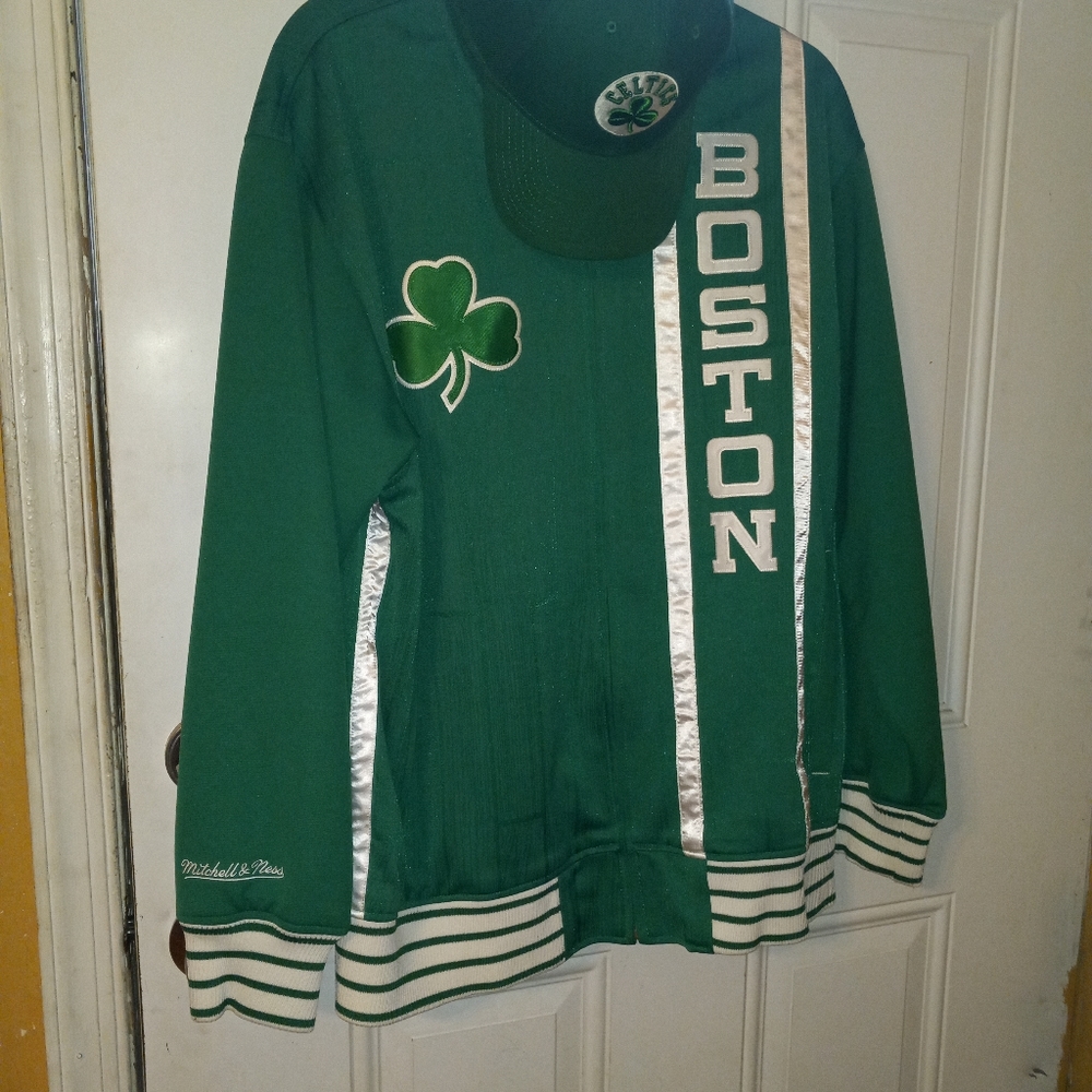 Mitchell ness